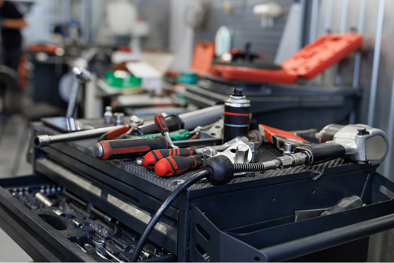 Mobile workshop on site